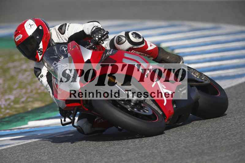 /Archiv-2024/01 26.-28.01.2024 Moto Center Thun Jerez/Gruppe schwarz-black/864